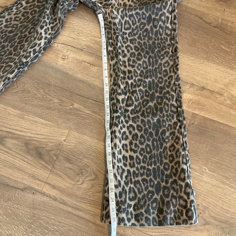 Oraije Paris cheetah print front pocket wide leg jeans, 36 / Small - Picture 9 of 9
